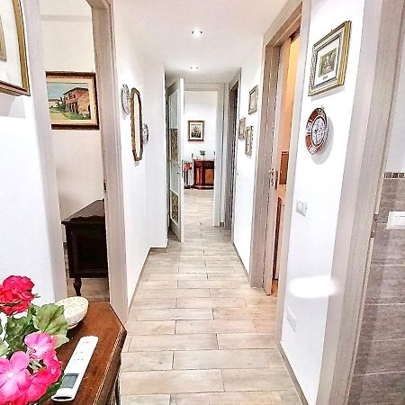 Apartament Relax Zambrini Lido di Ostia Zewnętrze zdjęcie
